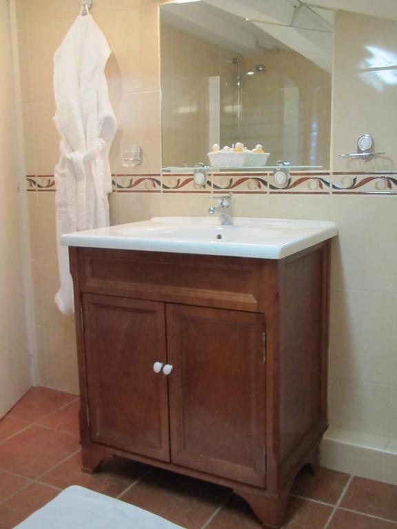 Chateau Beau Jardin Hotel Gaillan-en-Medoc Bilik gambar
